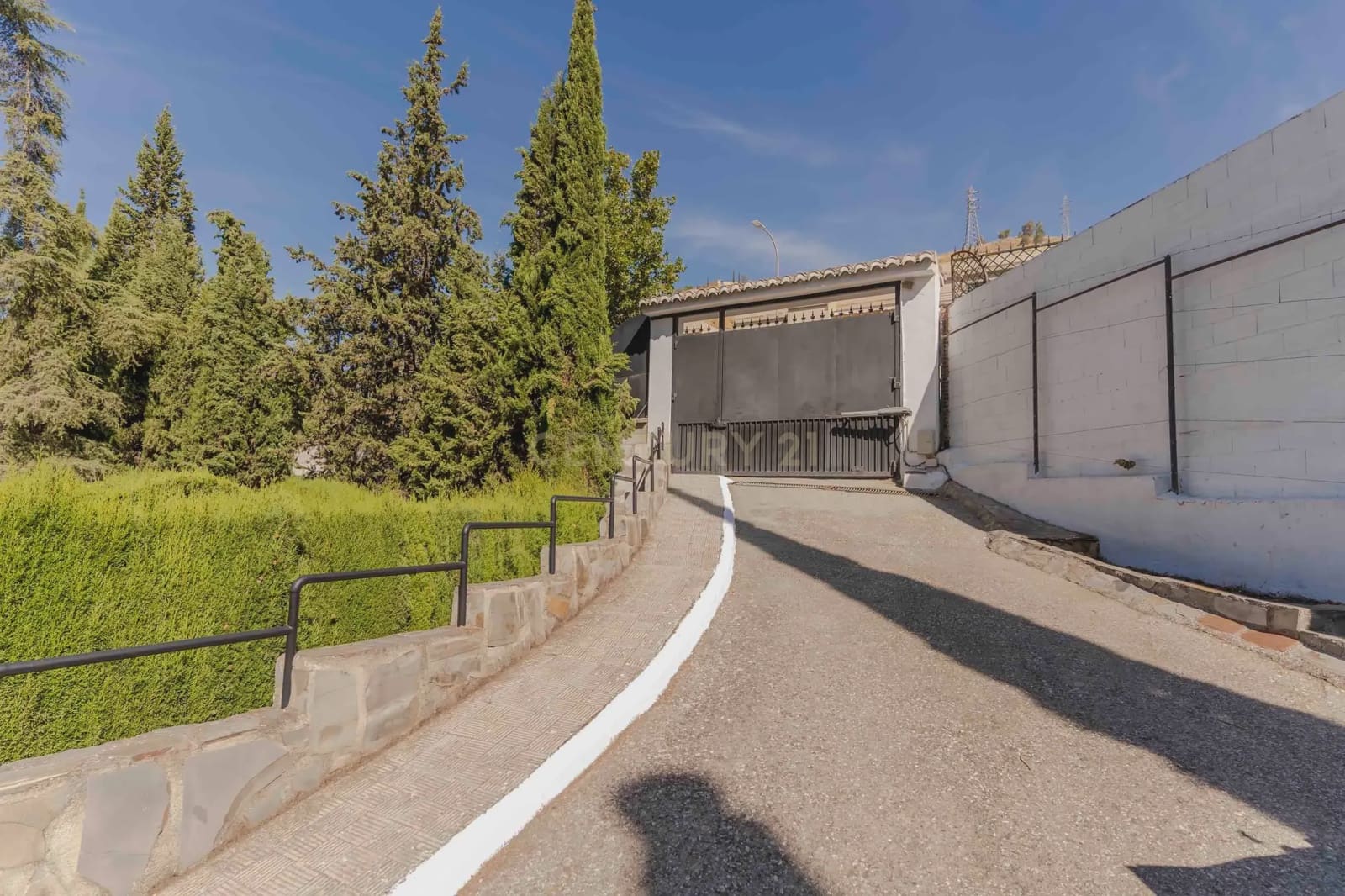 6 soverom Villa til salgs i Granada by med garasje - € 1 040 000 (Ref: 9294014)