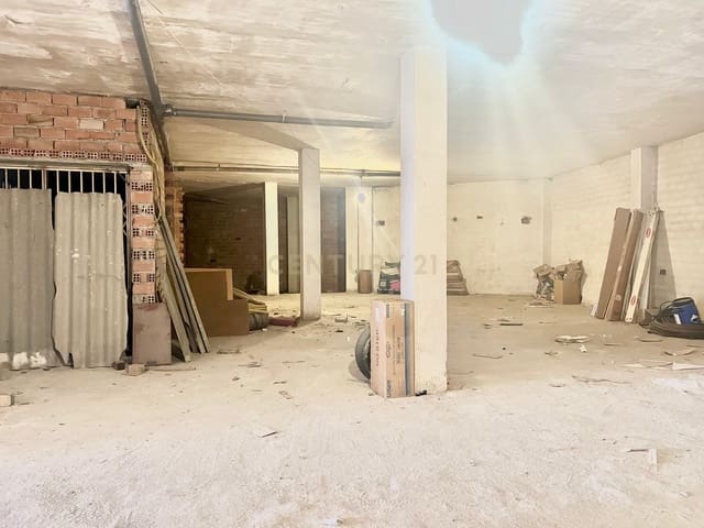 Commercial for sale in Peligros - € 215,000 (Ref: 9296085)