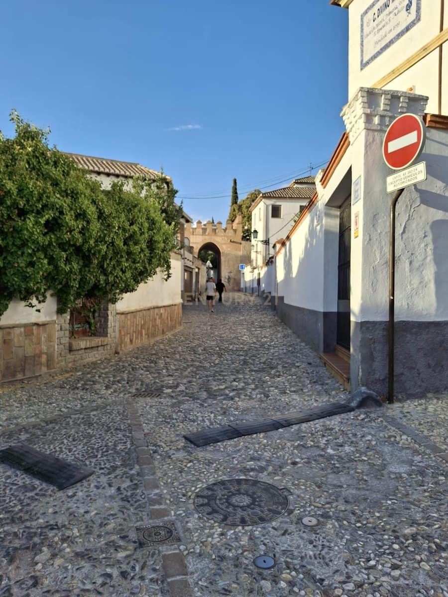 Terreno para Construção para venda em Granada cidade - 295 000 € (Ref: 9296088)