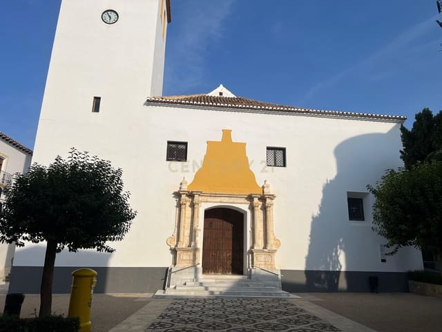 8 soveværelse Byhus til salg i Caniles med garage - € 145.000 (Ref: 9308775)