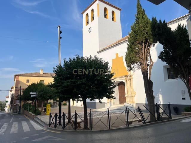 8 soveværelse Byhus til salg i Caniles med garage - € 145.000 (Ref: 9308775)