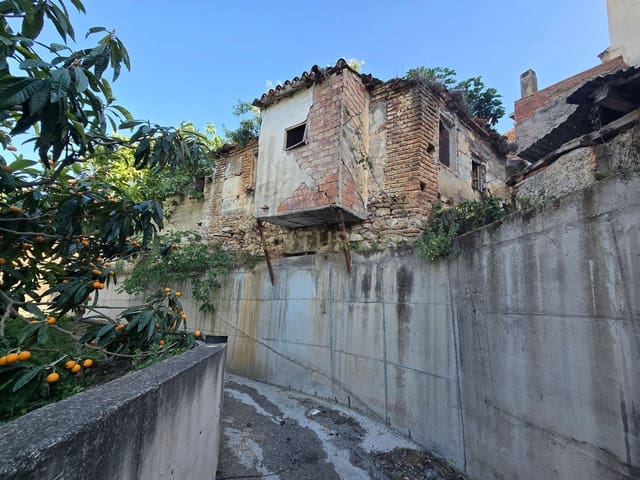 Ruin for sale in Itrabo - € 102,000 (Ref: 9308777)