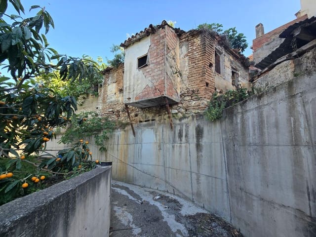 Ruin for sale in Itrabo - € 102,000 (Ref: 9308777)