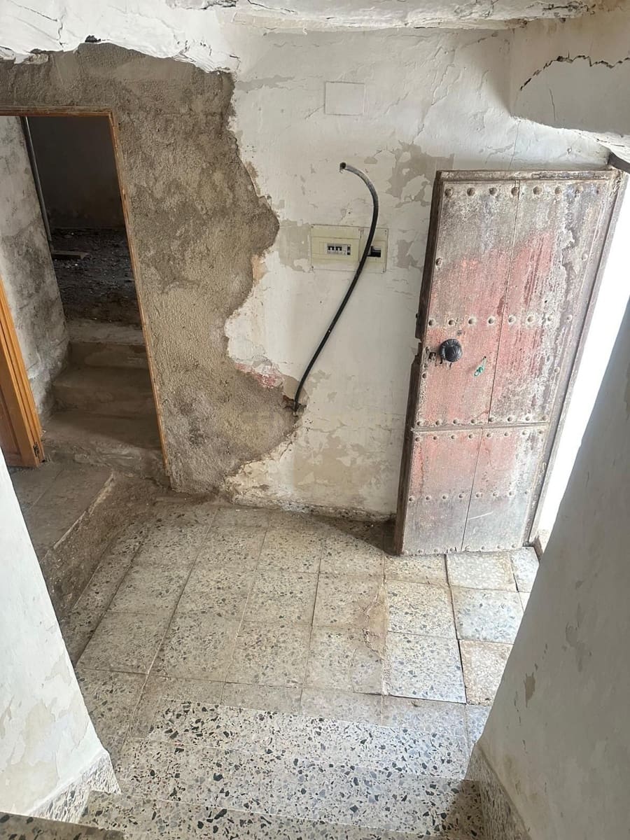 4 sypialnia Dom na sprzedaż w Portugos - 70 000 € (Ref: 9308778)