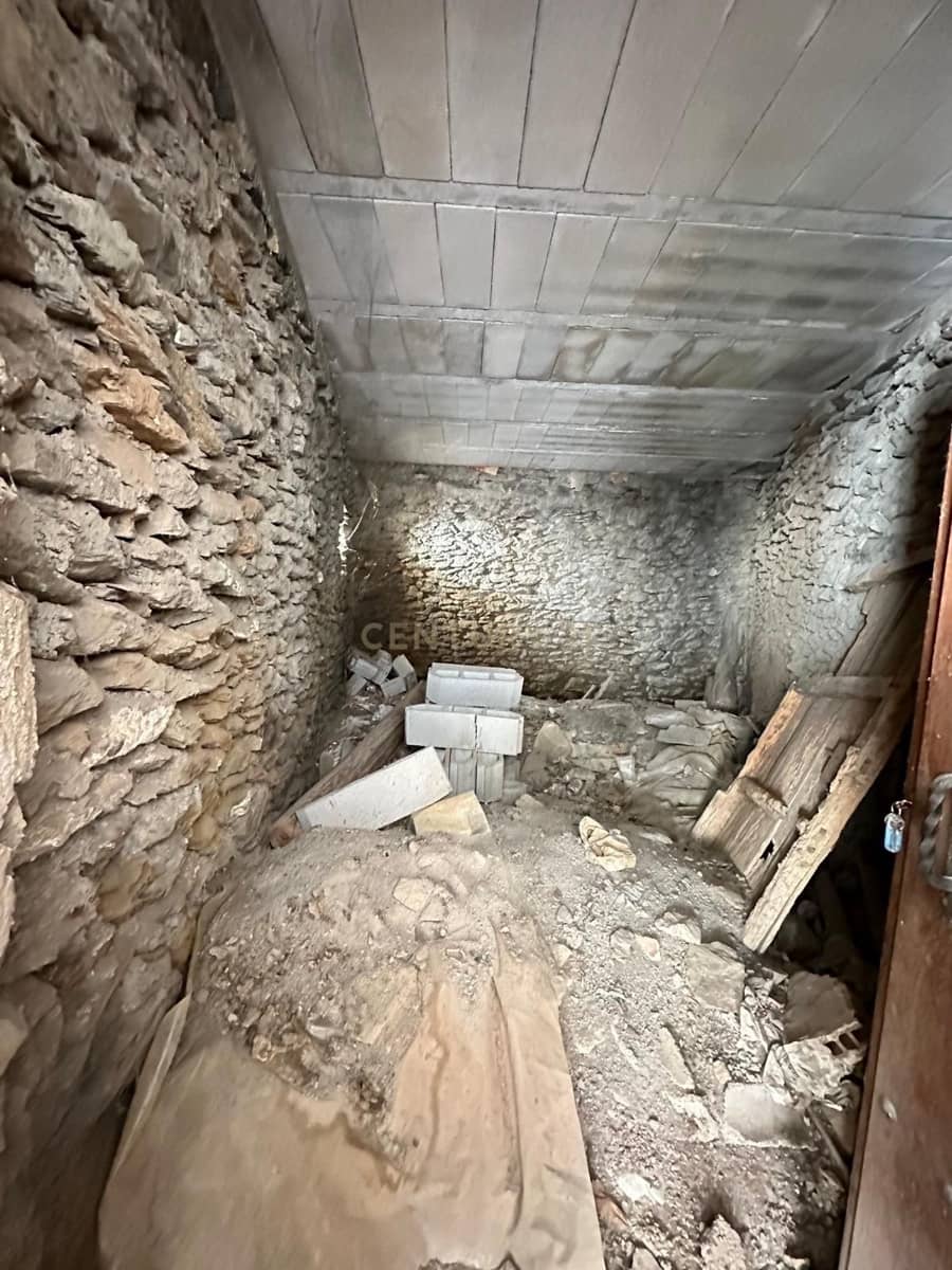 4 sypialnia Dom na sprzedaż w Portugos - 70 000 € (Ref: 9308778)