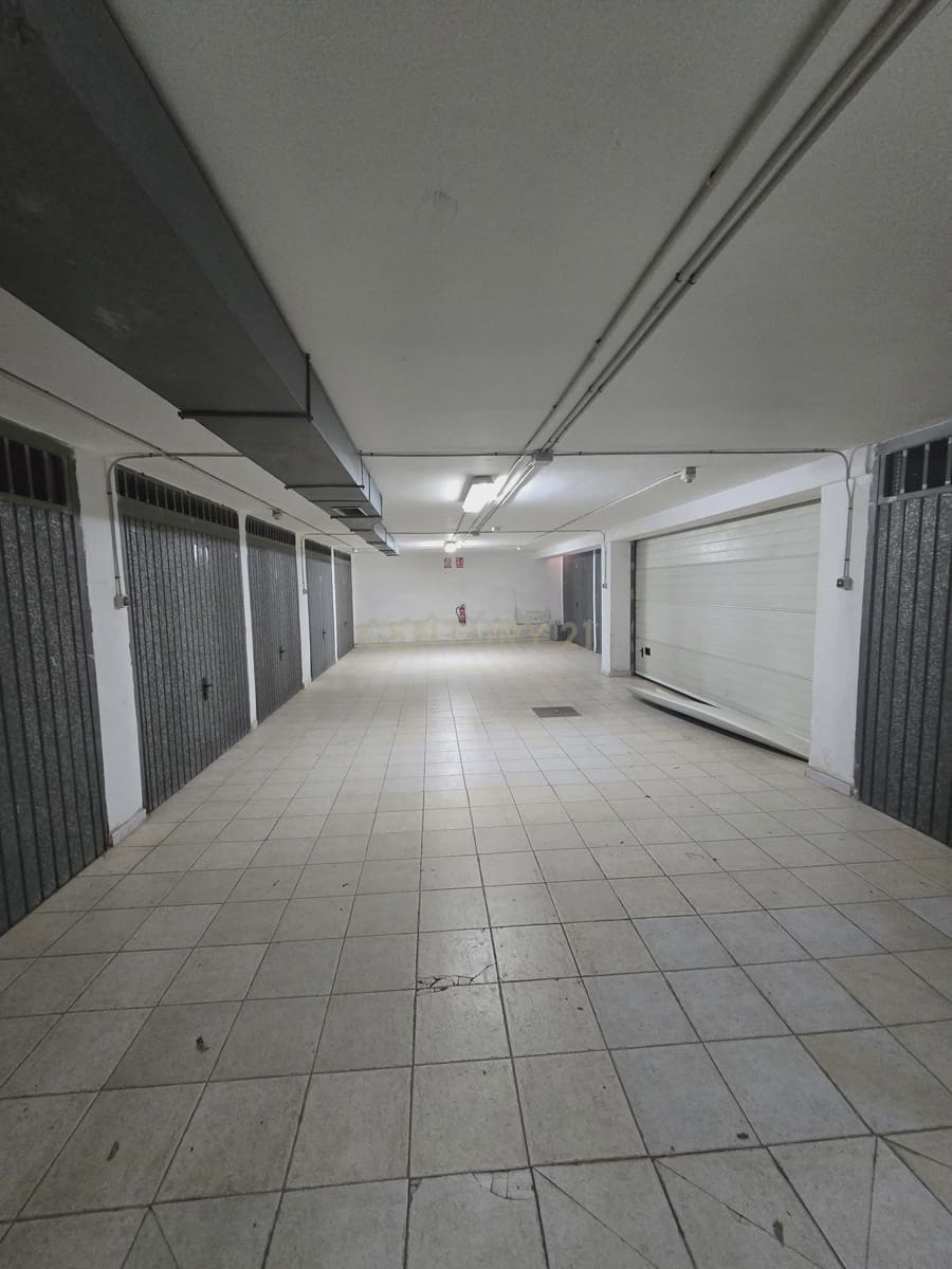 3 slaapkamer Flat te koop in Motril - € 135.000 (Ref: 9308779)