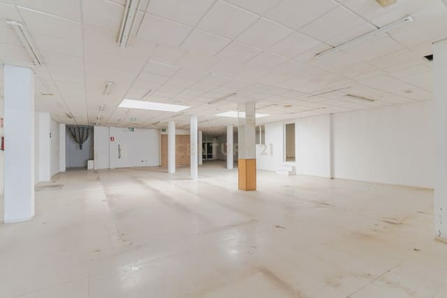 Commercial for sale in Santa Fe - € 199,500 (Ref: 9308781)