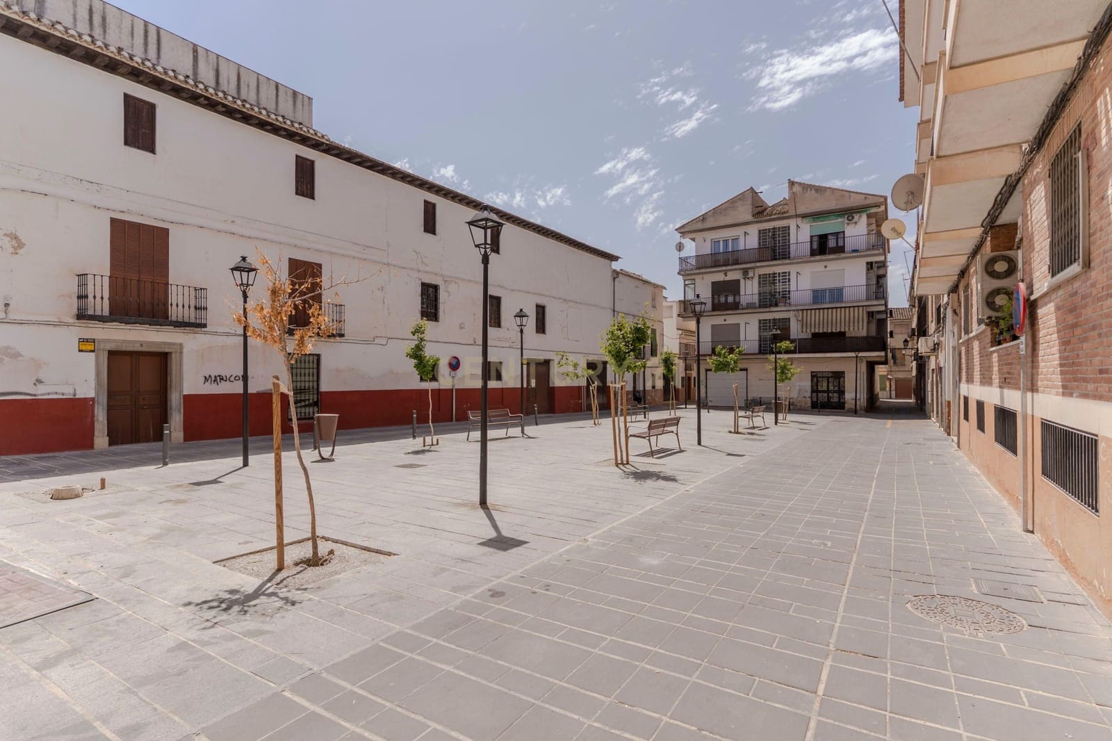 Erhverv til salg i Santa Fe - € 199.500 (Ref: 9308781)