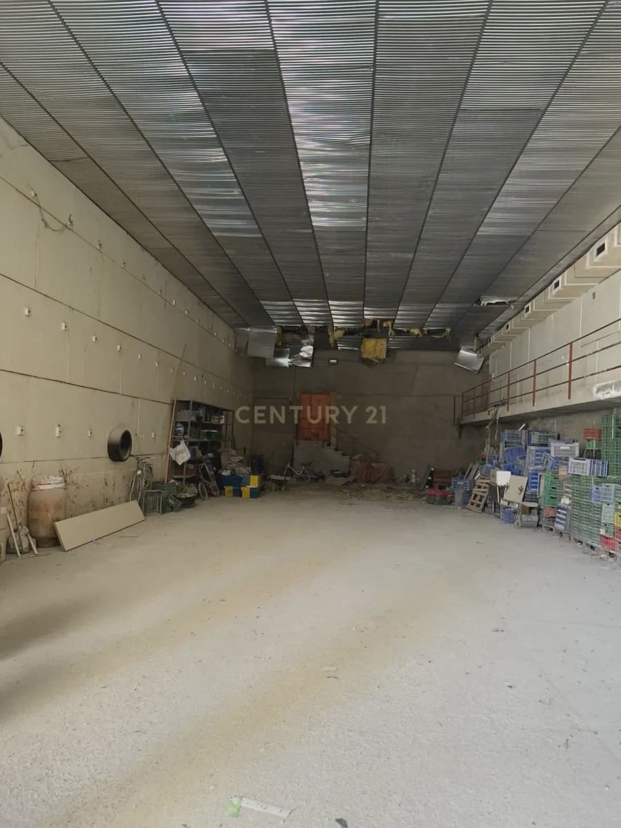 Erhverv til salg i Las Mesas - € 250.000 (Ref: 9308782)