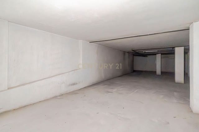 Garage til salg i Santa Fe - € 75.000 (Ref: 9308783)