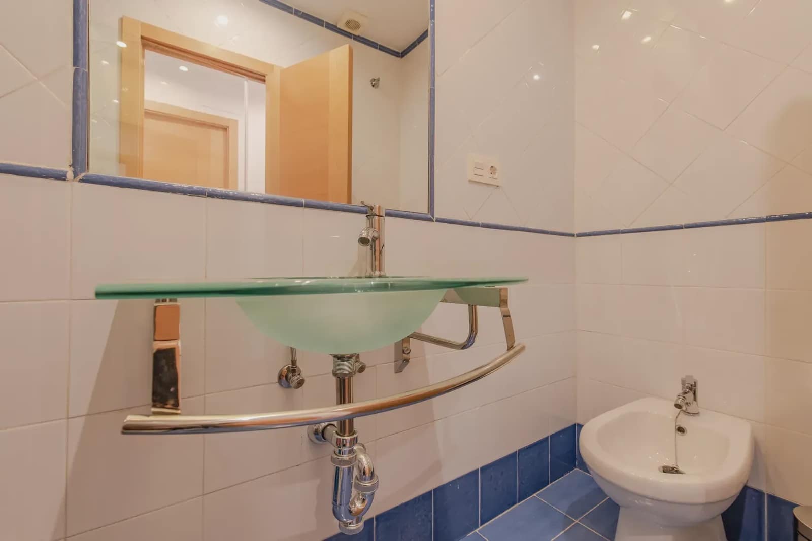 6 slaapkamer Rijtjeshuis te koop in Granada stad - € 830.000 (Ref: 9308785)