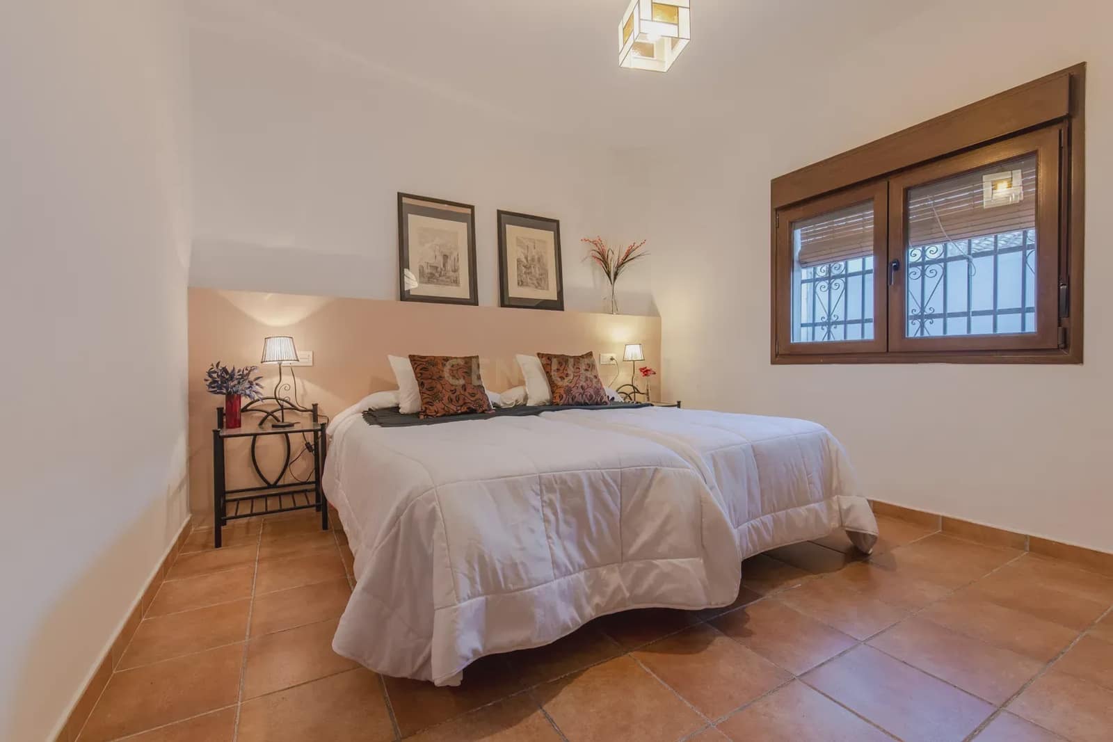 6 slaapkamer Rijtjeshuis te koop in Granada stad - € 830.000 (Ref: 9308785)