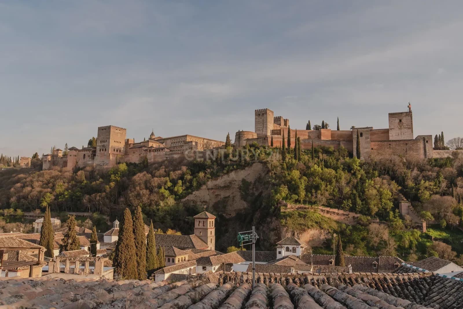 6 slaapkamer Rijtjeshuis te koop in Granada stad - € 830.000 (Ref: 9308785)