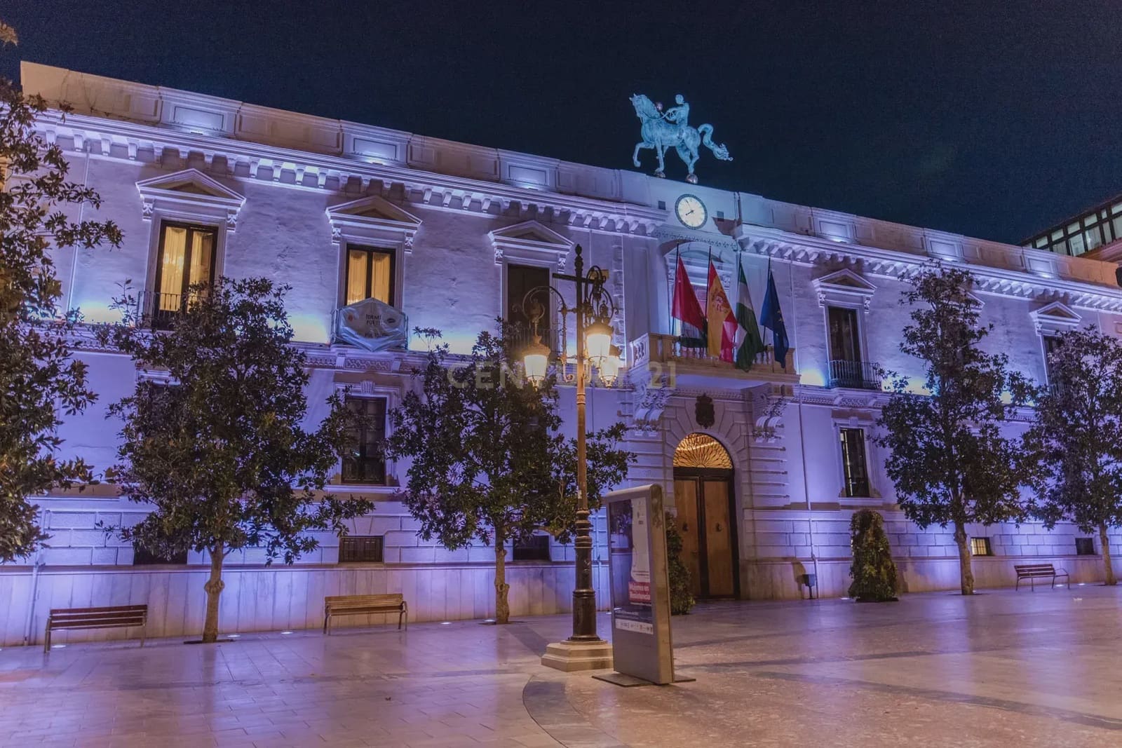 6 slaapkamer Rijtjeshuis te koop in Granada stad - € 830.000 (Ref: 9308785)