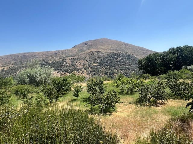 Finca/Landehus til salg i Güéjar Sierra - € 89.000 (Ref: 9308787)