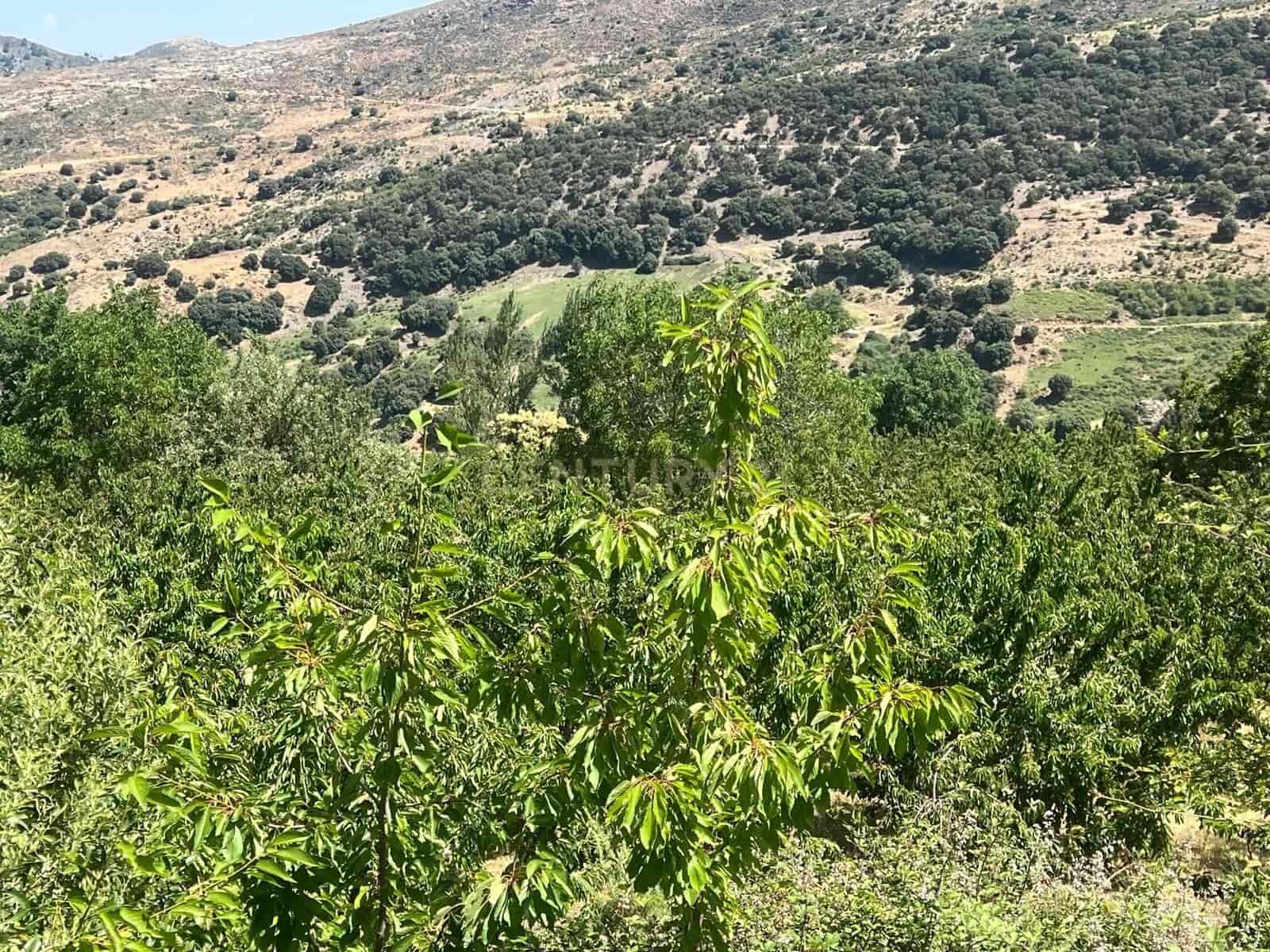 Finca/Landehus til salg i Guejar Sierra - € 89.000 (Ref: 9308787)