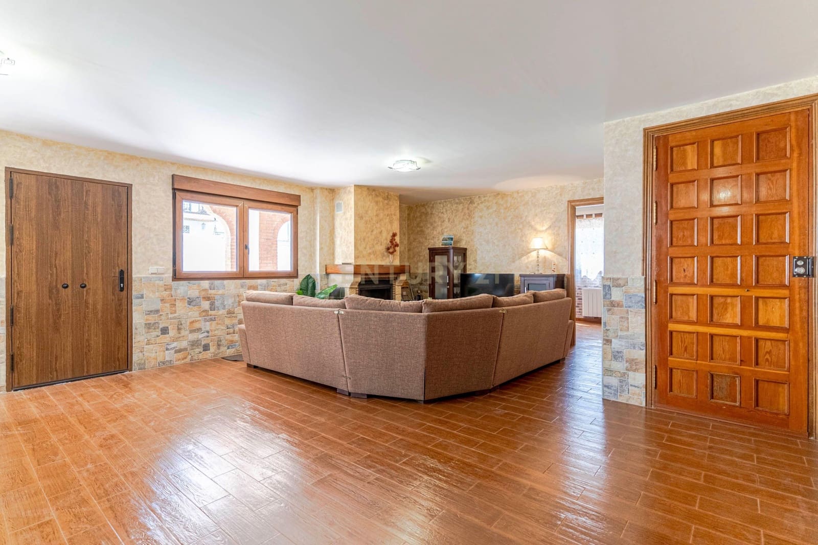 6 slaapkamer Villa te koop in Peligros - € 415.000 (Ref: 9308789)