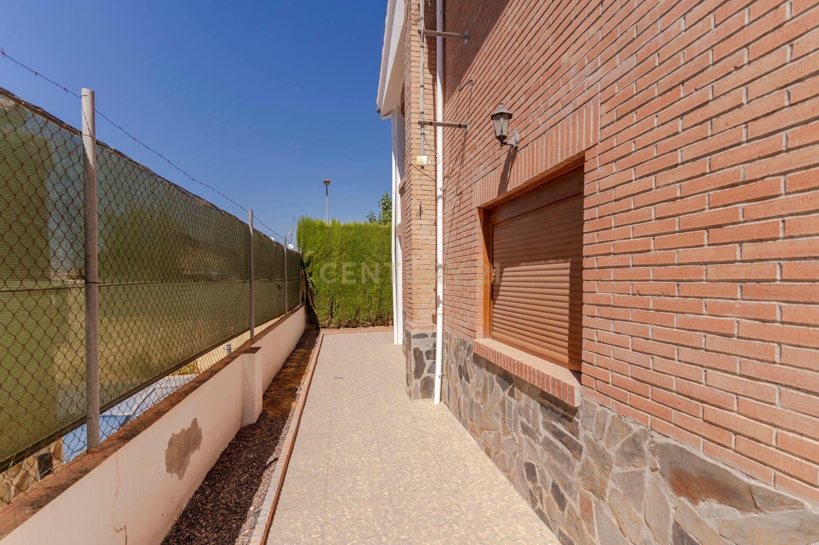 6 slaapkamer Villa te koop in Peligros - € 415.000 (Ref: 9308789)