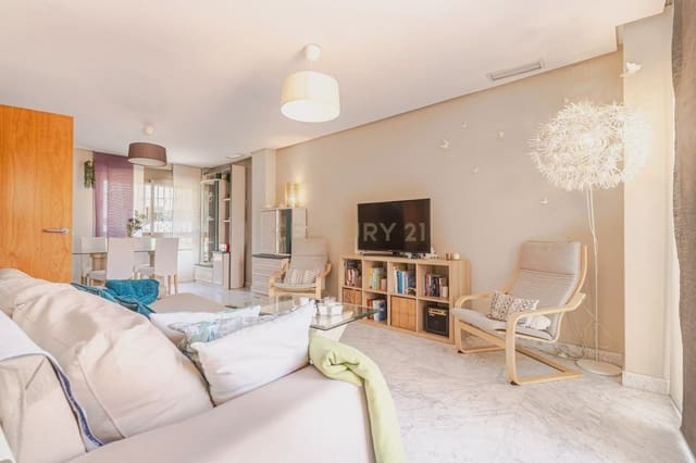 3 soveværelse Byhus til salg i Cervantes, Granada by med garage - € 535.000 (Ref: 9308790)