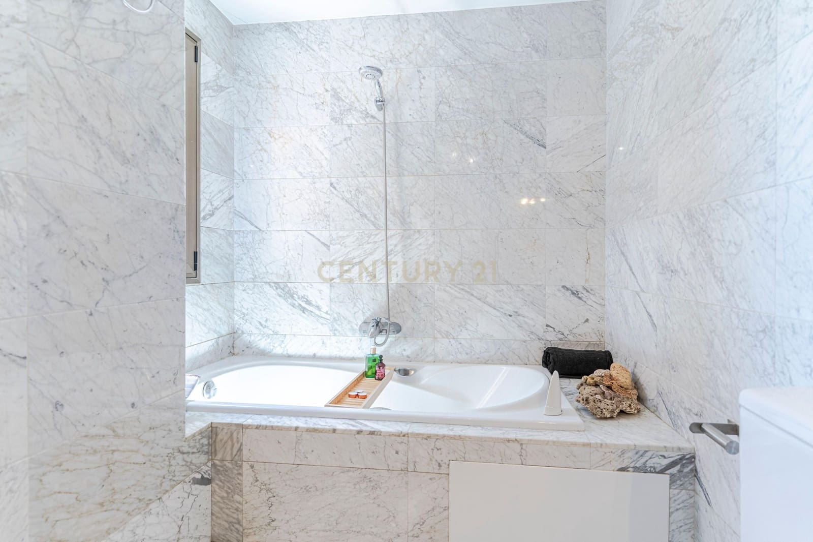 3 soverom Hus til salgs i Granada by med garasje - € 535 000 (Ref: 9308790)