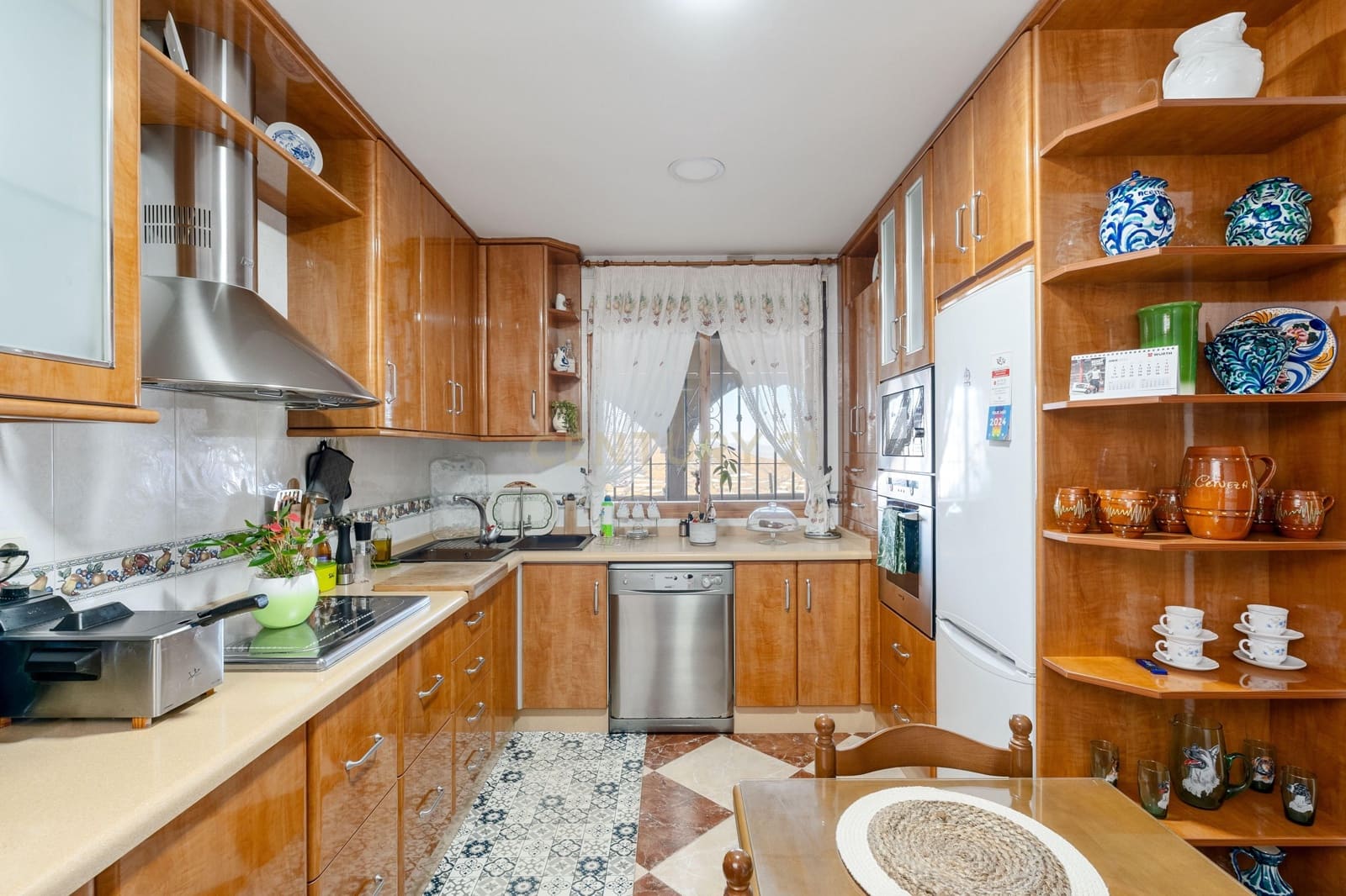 5 soveværelse Finca/Landehus til salg i Gualchos - € 295.000 (Ref: 9308793)