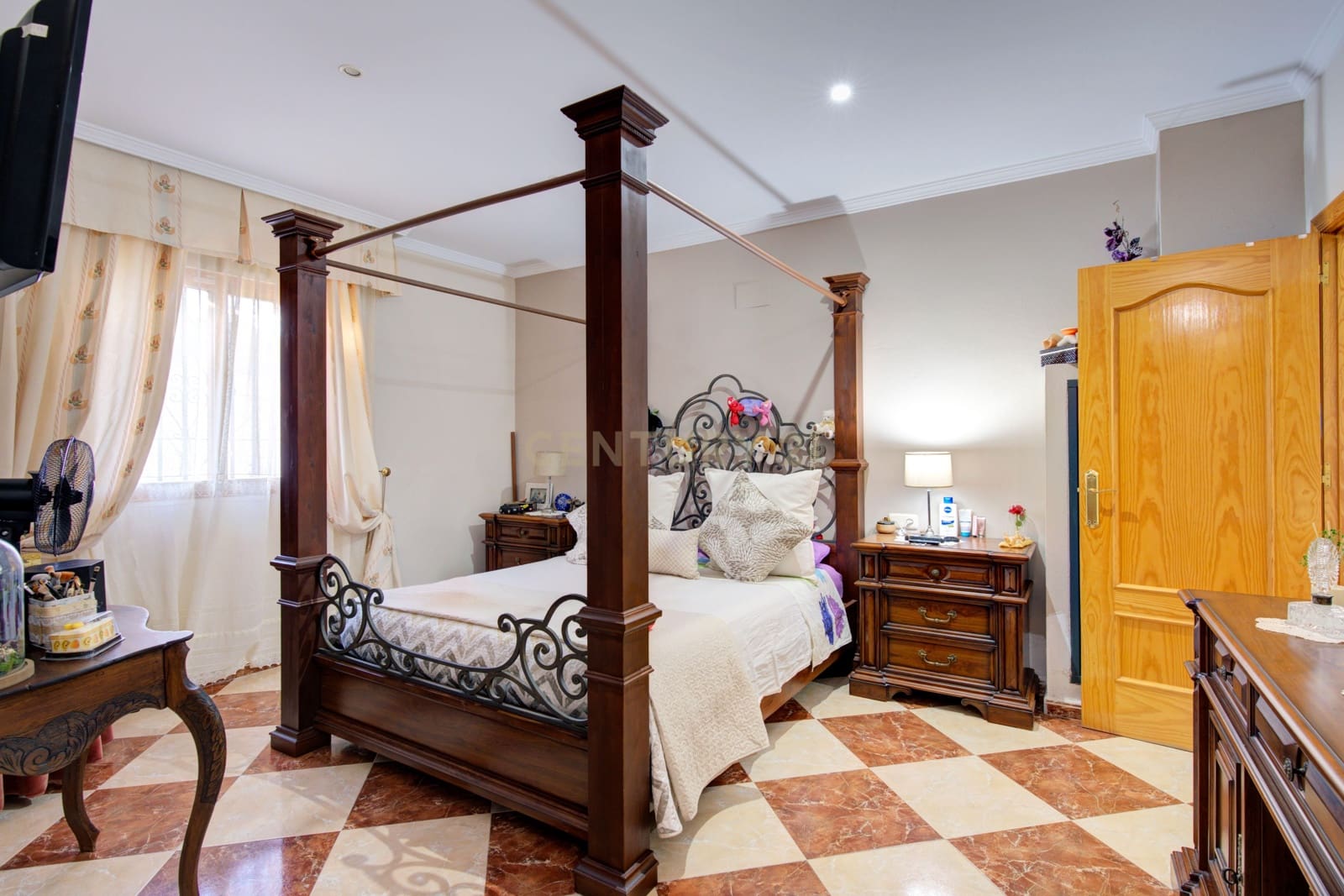 5 soveværelse Finca/Landehus til salg i Gualchos - € 295.000 (Ref: 9308793)