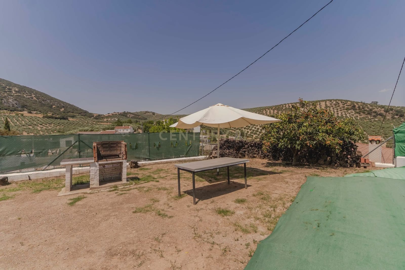 3 soveværelse Finca/Landehus til salg i Colomera med swimmingpool - € 159.000 (Ref: 9308796)