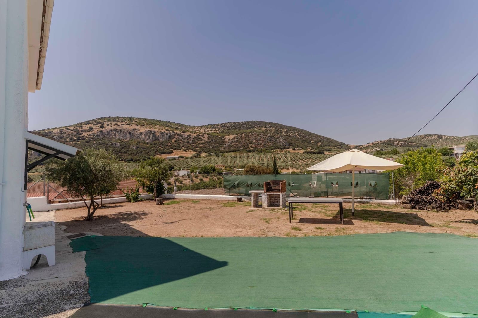 3 soveværelse Finca/Landehus til salg i Colomera med swimmingpool - € 159.000 (Ref: 9308796)