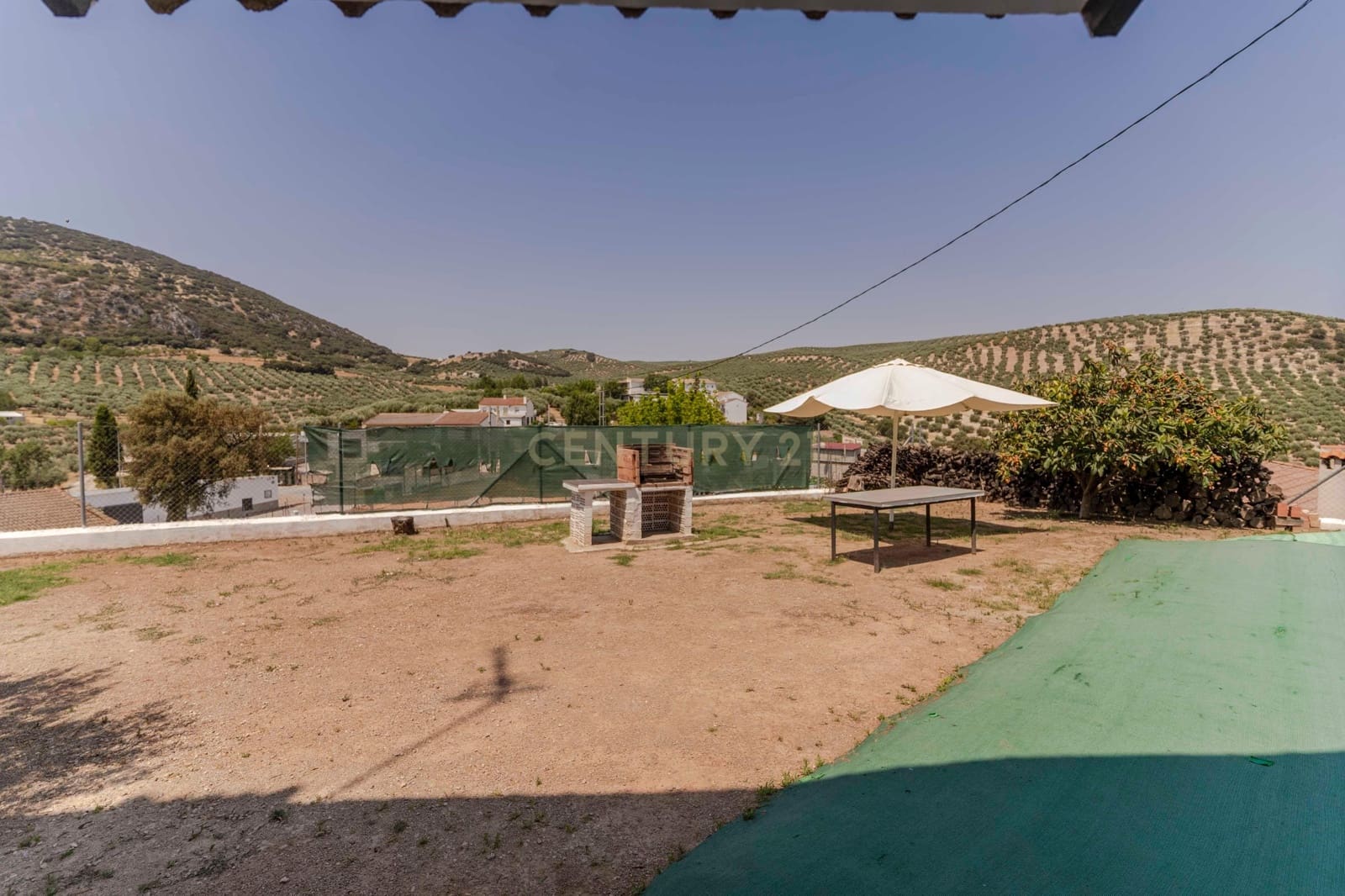 3 soveværelse Finca/Landehus til salg i Colomera med swimmingpool - € 159.000 (Ref: 9308796)