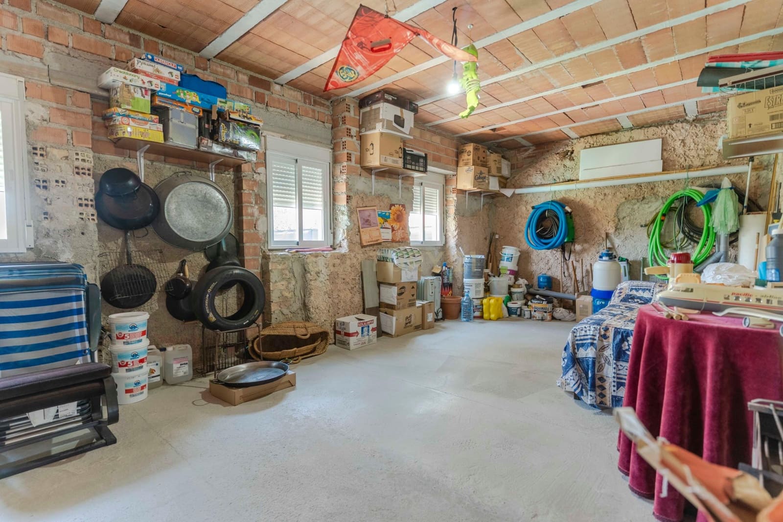 3 soveværelse Finca/Landehus til salg i Colomera med swimmingpool - € 159.000 (Ref: 9308796)