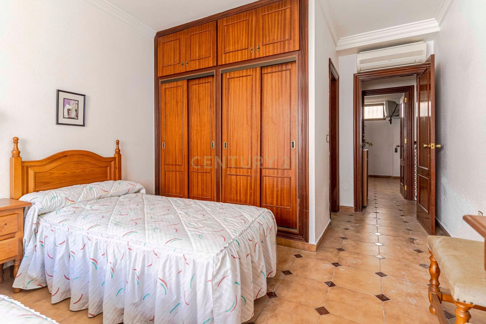 16 soveværelse Hotel til salg i Salobrena - € 430.000 (Ref: 9308797)