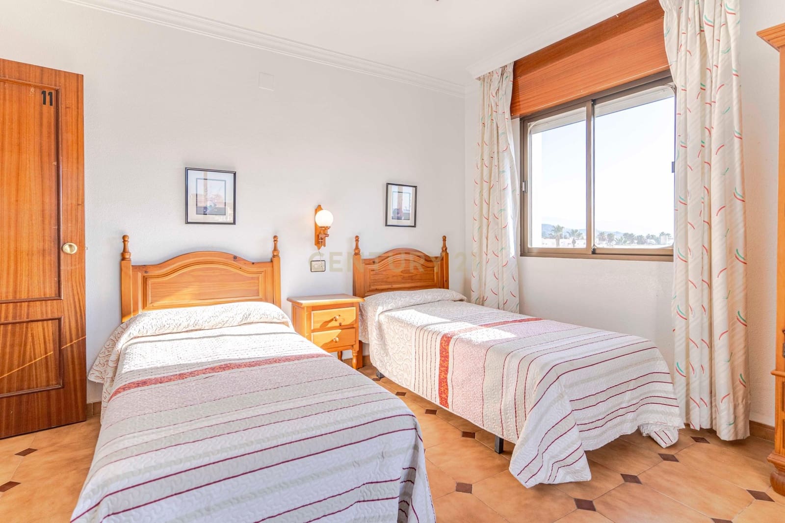 16 soveværelse Hotel til salg i Salobrena - € 430.000 (Ref: 9308797)