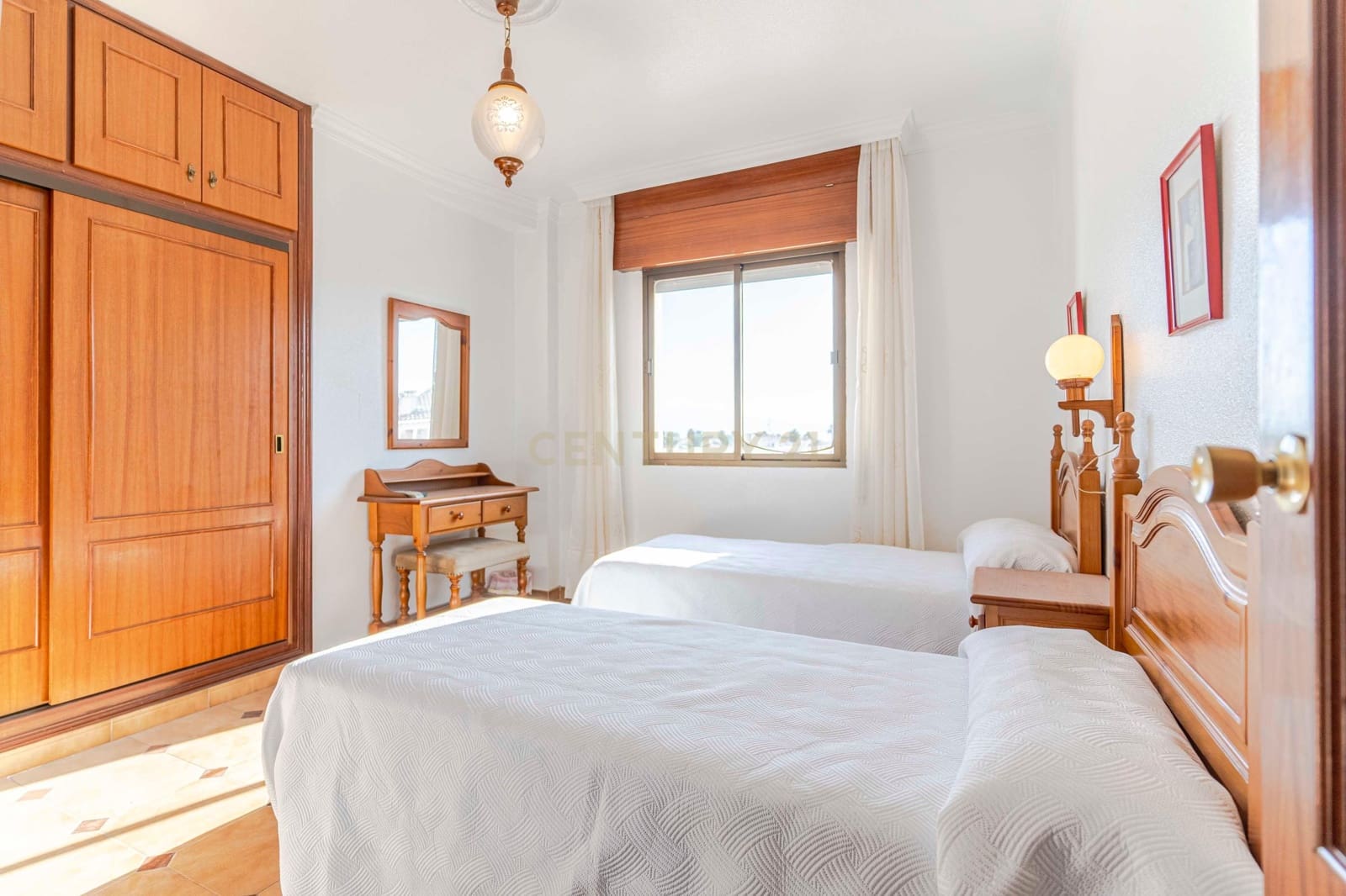 16 soveværelse Hotel til salg i Salobrena - € 430.000 (Ref: 9308797)