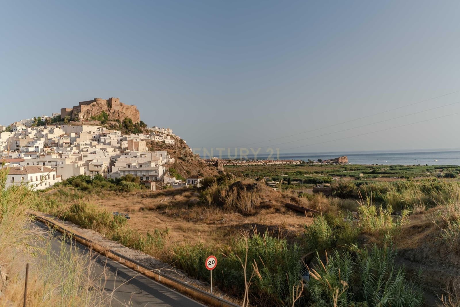 16 soveværelse Hotel til salg i Salobrena - € 430.000 (Ref: 9308797)