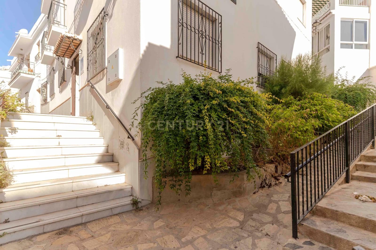 16 soveværelse Hotel til salg i Salobrena - € 430.000 (Ref: 9308797)