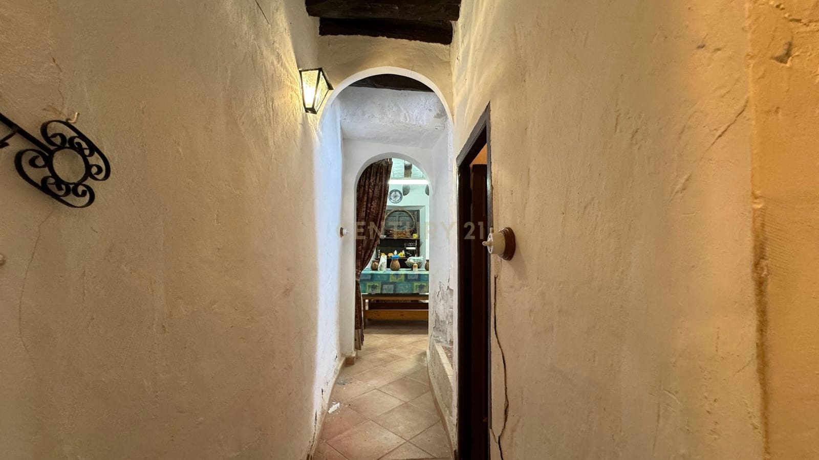 4 soveværelse Finca/Landehus til salg i Almegijar med garage - € 80.000 (Ref: 9308798)