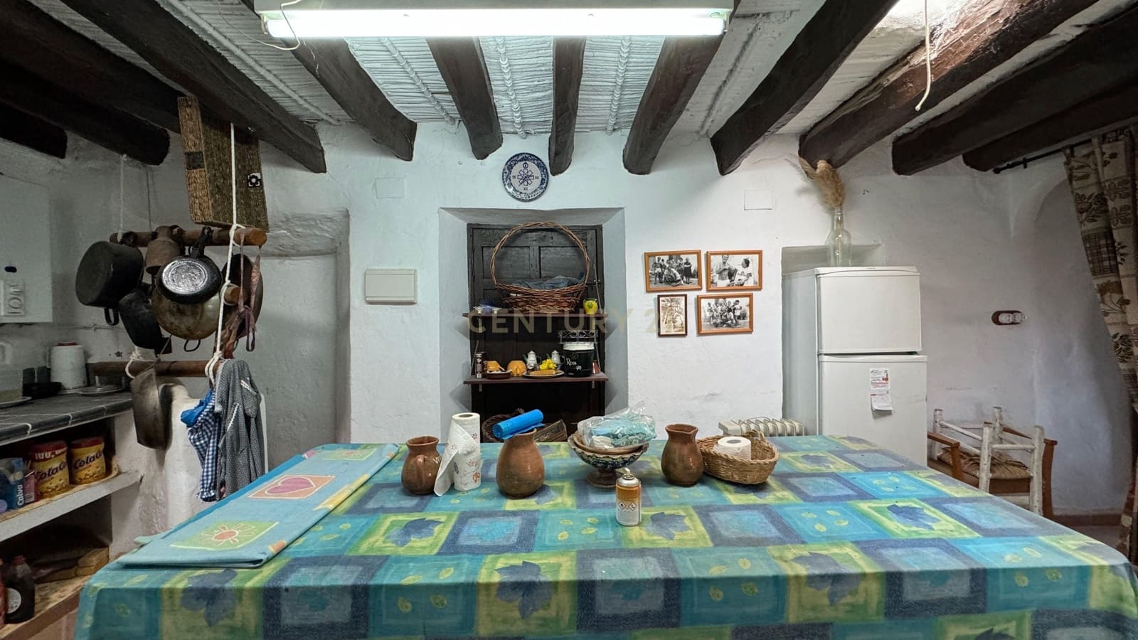 4 soveværelse Finca/Landehus til salg i Almegijar med garage - € 80.000 (Ref: 9308798)