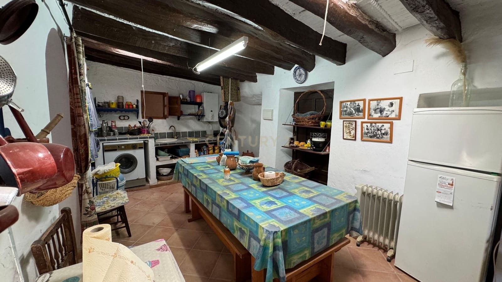 4 soveværelse Finca/Landehus til salg i Almegijar med garage - € 80.000 (Ref: 9308798)