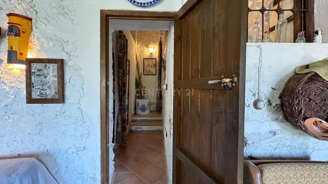 4 soveværelse Finca/Landehus til salg i Almegíjar med garage - € 80.000 (Ref: 9308798)