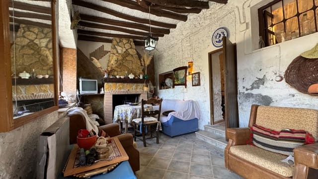 4 soveværelse Finca/Landehus til salg i Almegíjar med garage - € 80.000 (Ref: 9308798)