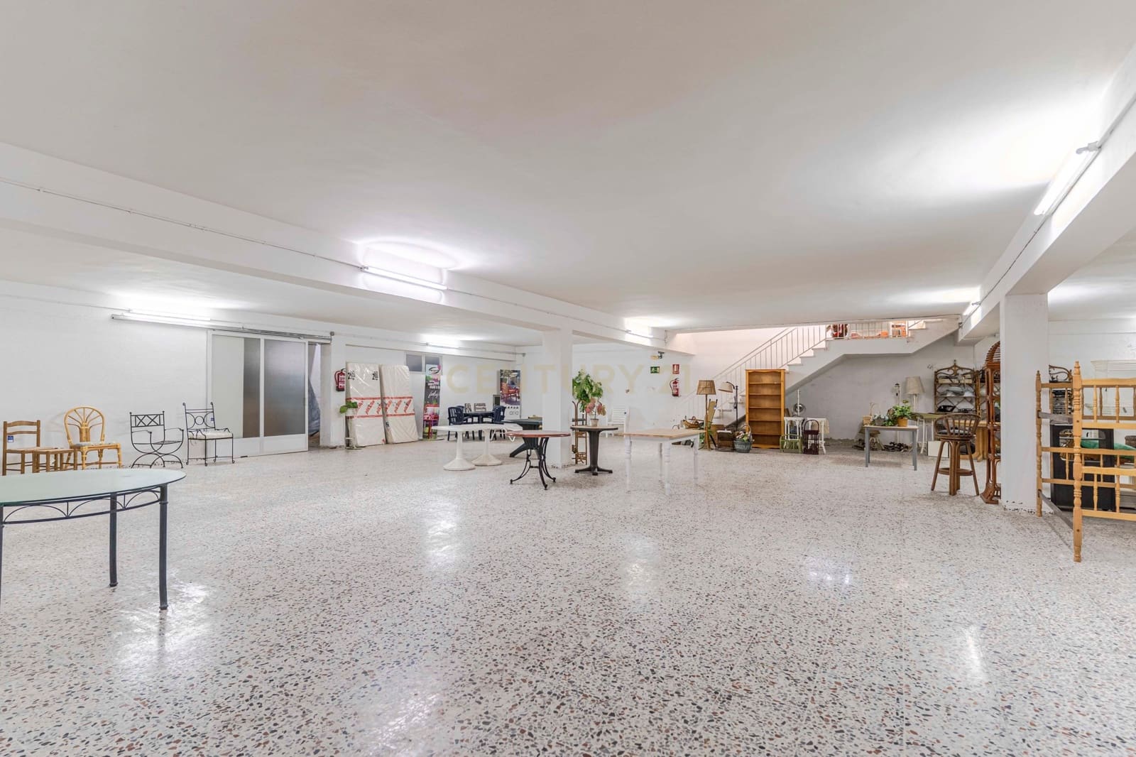 Kommersiell til salgs i Salobrena - € 2 500 000 (Ref: 9308800)