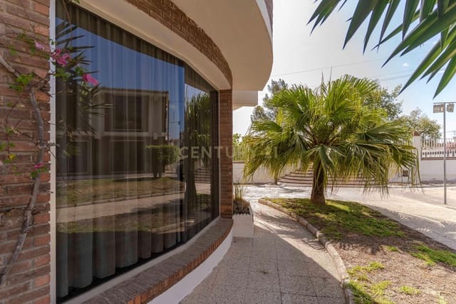 Kommersiell til salgs i Salobreña - € 2 500 000 (Ref: 9308800)