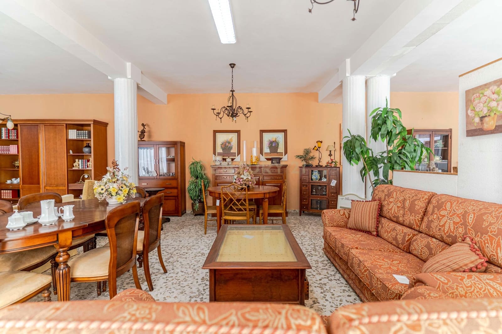 Kommersiell til salgs i Salobrena - € 2 500 000 (Ref: 9308800)