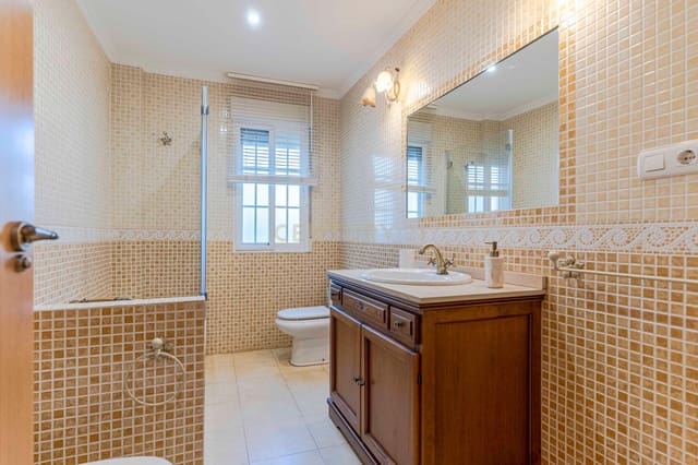 5 soveværelse Villa til salg i Gualchos, Gualchos - € 355.000 (Ref: 9308801)