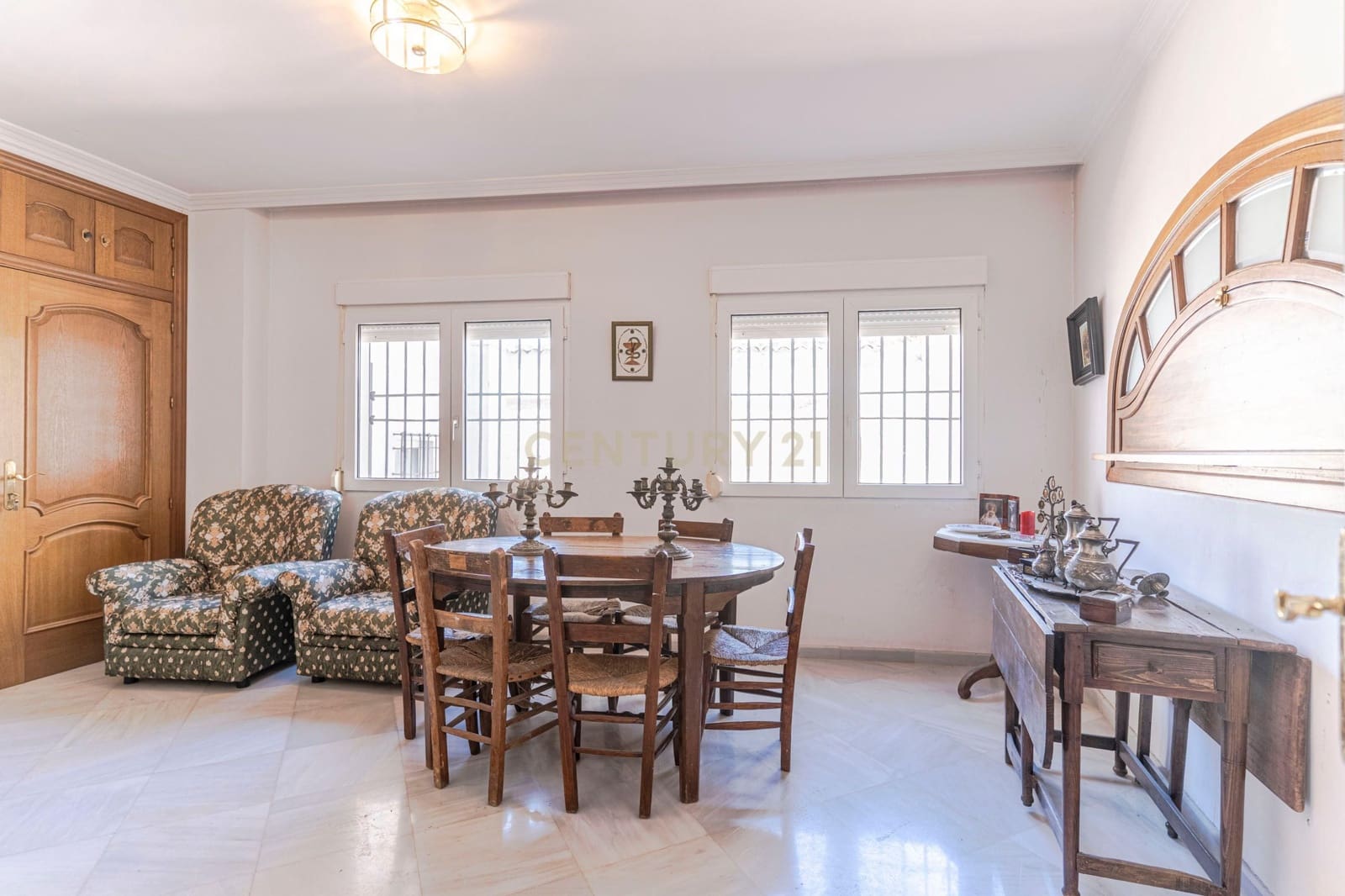 10 makuuhuone Omakotitalo myytävänä paikassa Baeza - 760 000 € (Ref: 9308802)