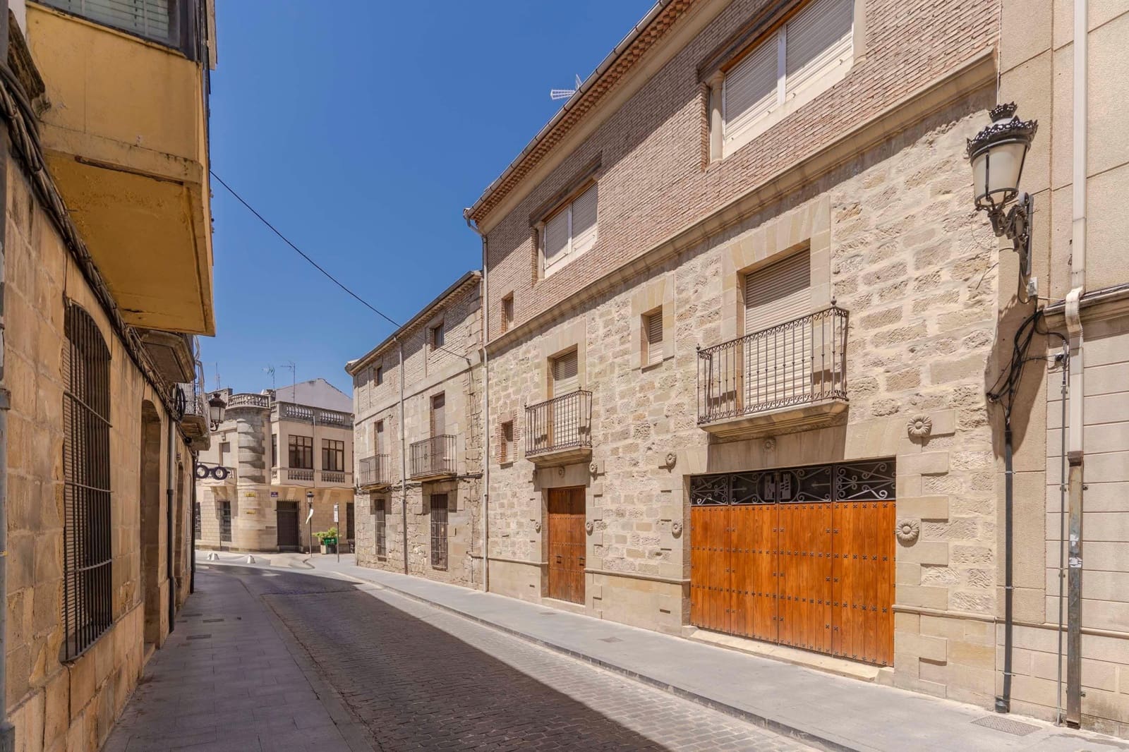 10 makuuhuone Omakotitalo myytävänä paikassa Baeza - 760 000 € (Ref: 9308802)