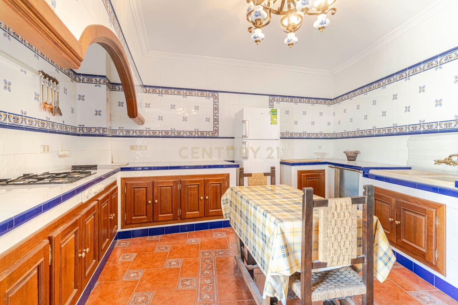 10 makuuhuone Omakotitalo myytävänä paikassa Baeza - 760 000 € (Ref: 9308802)