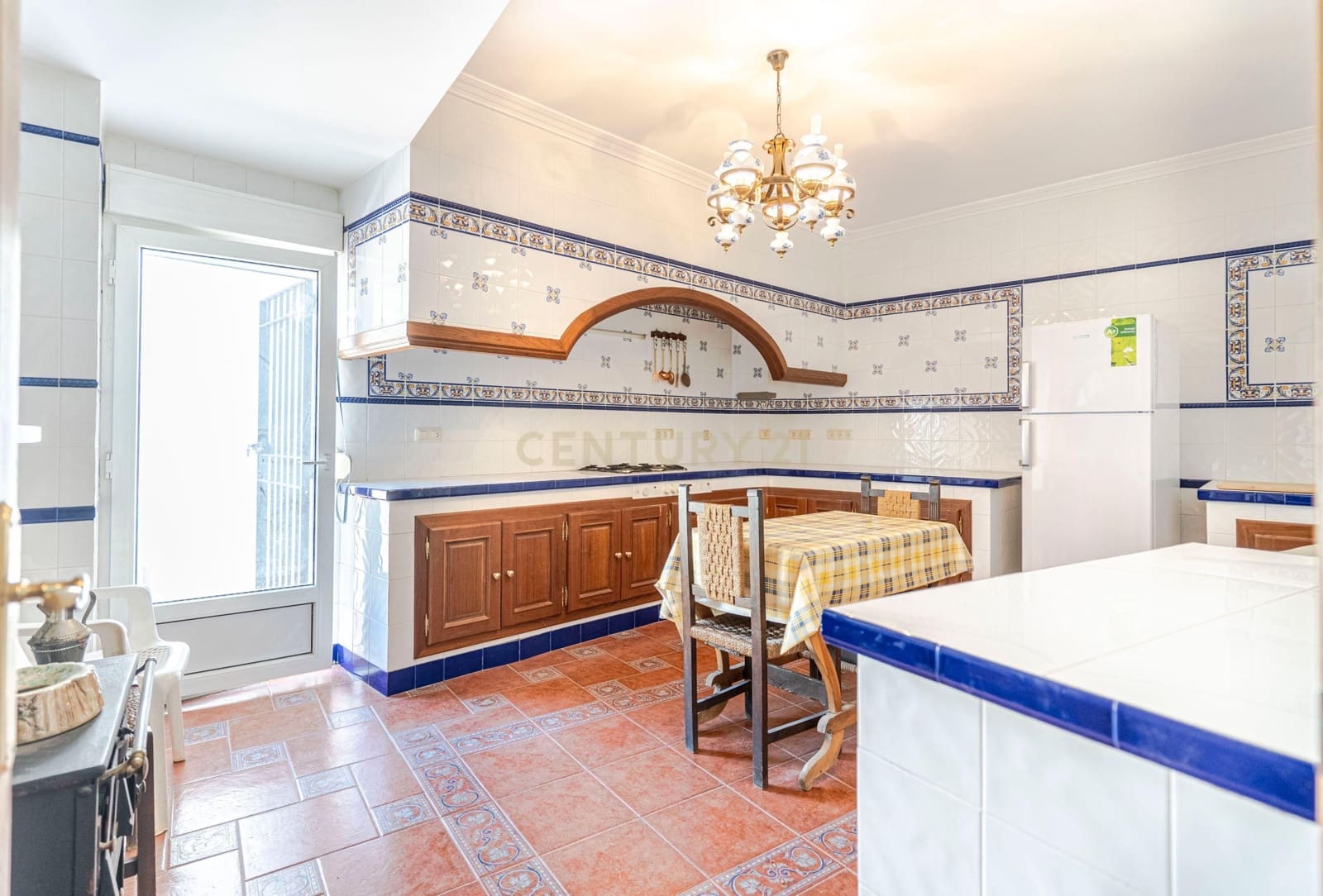 10 makuuhuone Omakotitalo myytävänä paikassa Baeza - 760 000 € (Ref: 9308802)