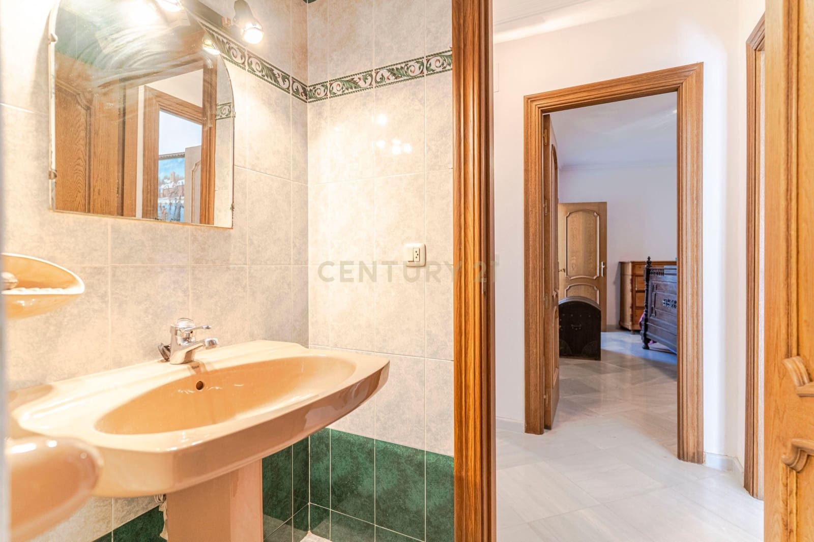 10 makuuhuone Omakotitalo myytävänä paikassa Baeza - 760 000 € (Ref: 9308802)