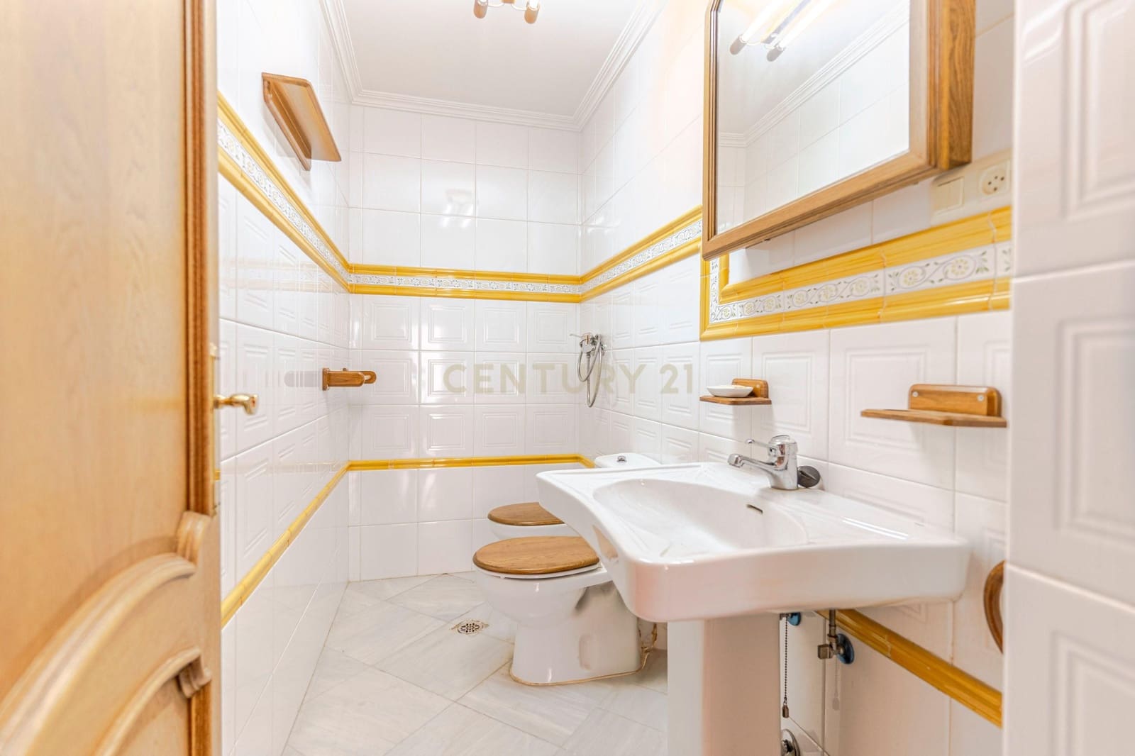 10 makuuhuone Omakotitalo myytävänä paikassa Baeza - 760 000 € (Ref: 9308802)